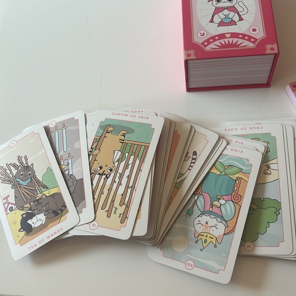 Cute cat tarot deck - Picture 4 of 5